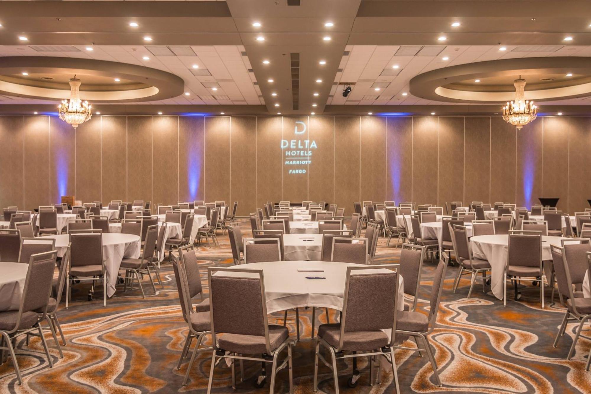 Delta Hotels By Marriott Fargo Eksteriør billede