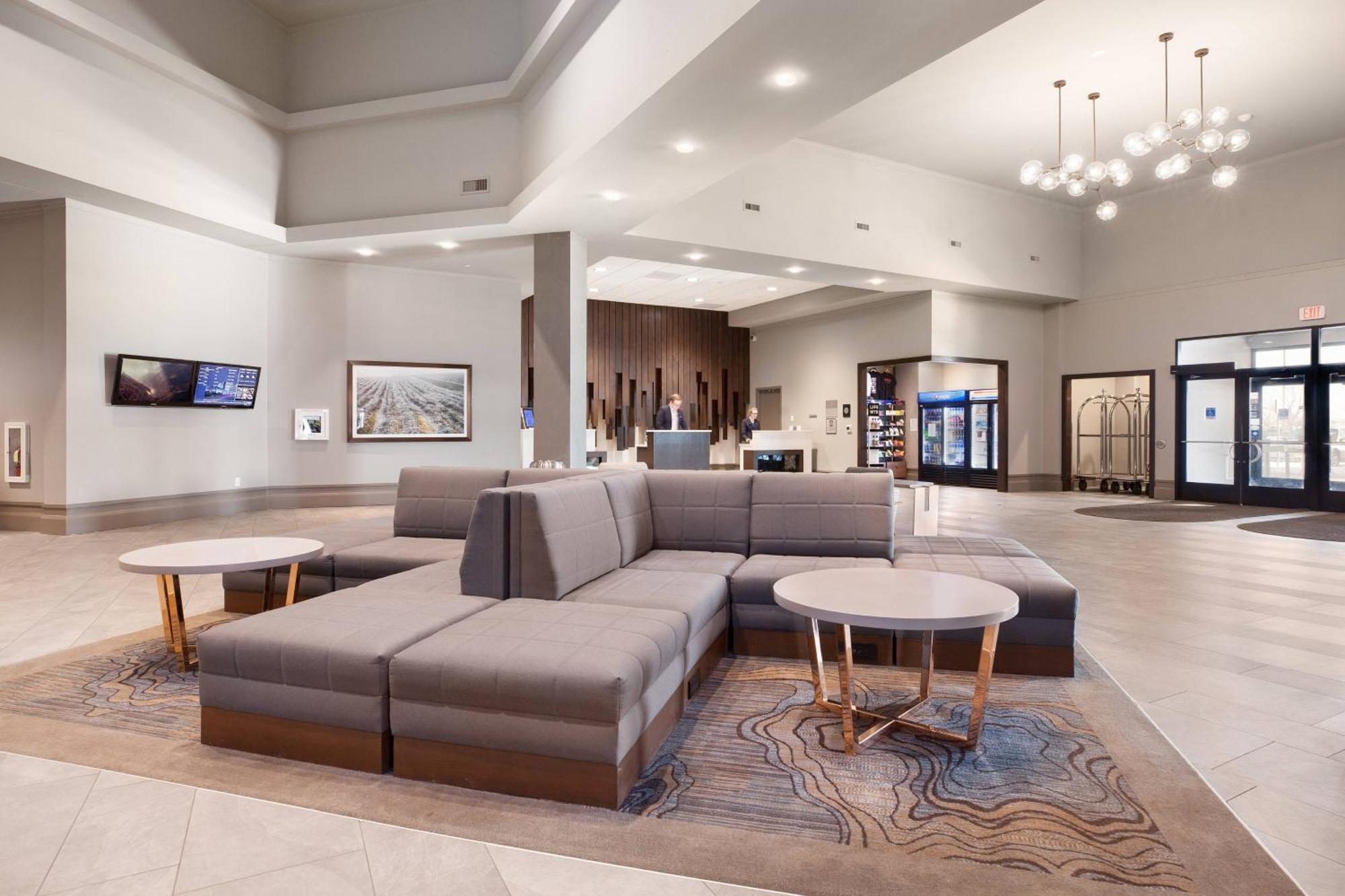 Delta Hotels By Marriott Fargo Eksteriør billede