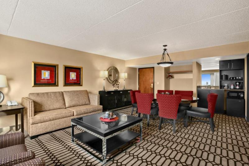 Delta Hotels By Marriott Fargo Eksteriør billede