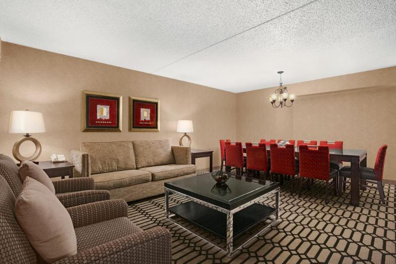 Delta Hotels By Marriott Fargo Eksteriør billede